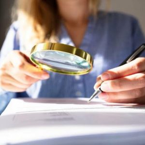 تدقيق لغوي ومراجعة